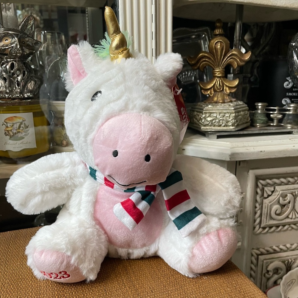 Petsmart white Unicorn stuffed animal plush toy nwt